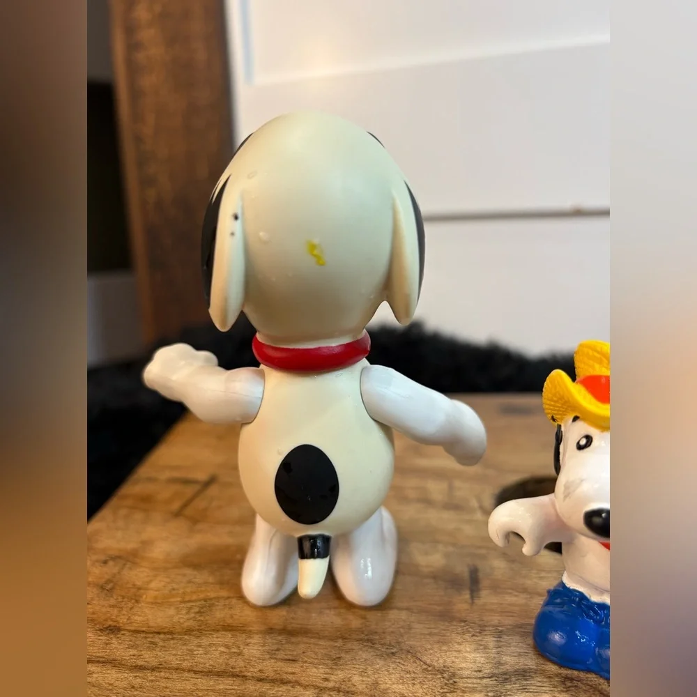 Snoopy Figurine Set of 3 Cake Toppers Cowboy Hat 1999 Hasbro Peanuts Toys